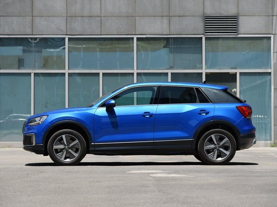  Audi Q2 L 30 e-tron 2019 года  (CN) (фото 31 из 35)